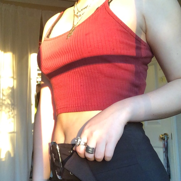 Red Crop Top ❤️ - Picture 3 of 3